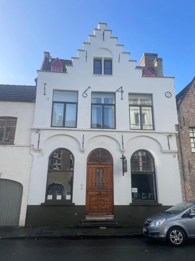 Guesthouse 1640 บรูจส์ ภายนอก รูปภาพ